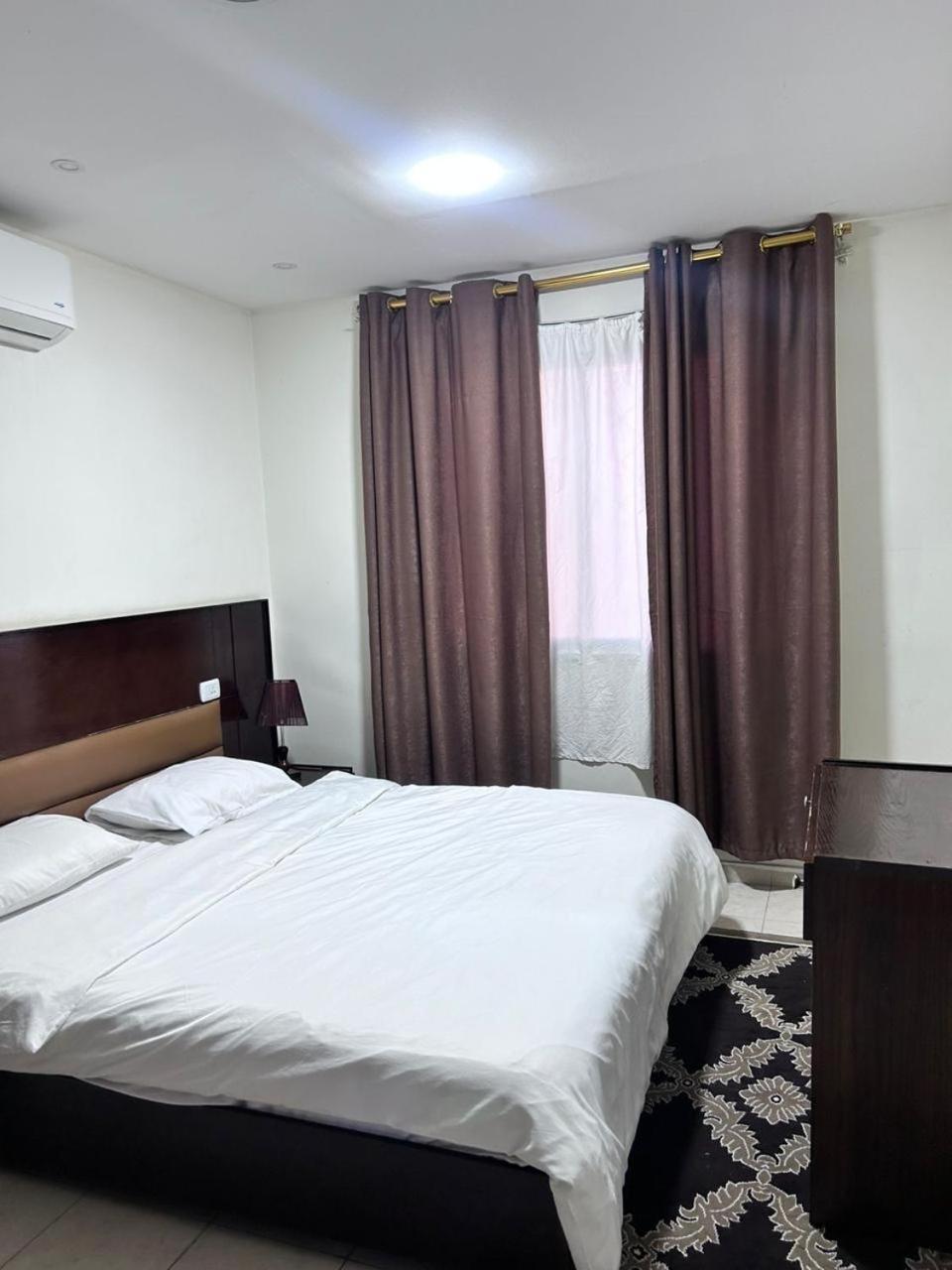 Robou Al Sharq Aparthotel Ammán Kültér fotó
