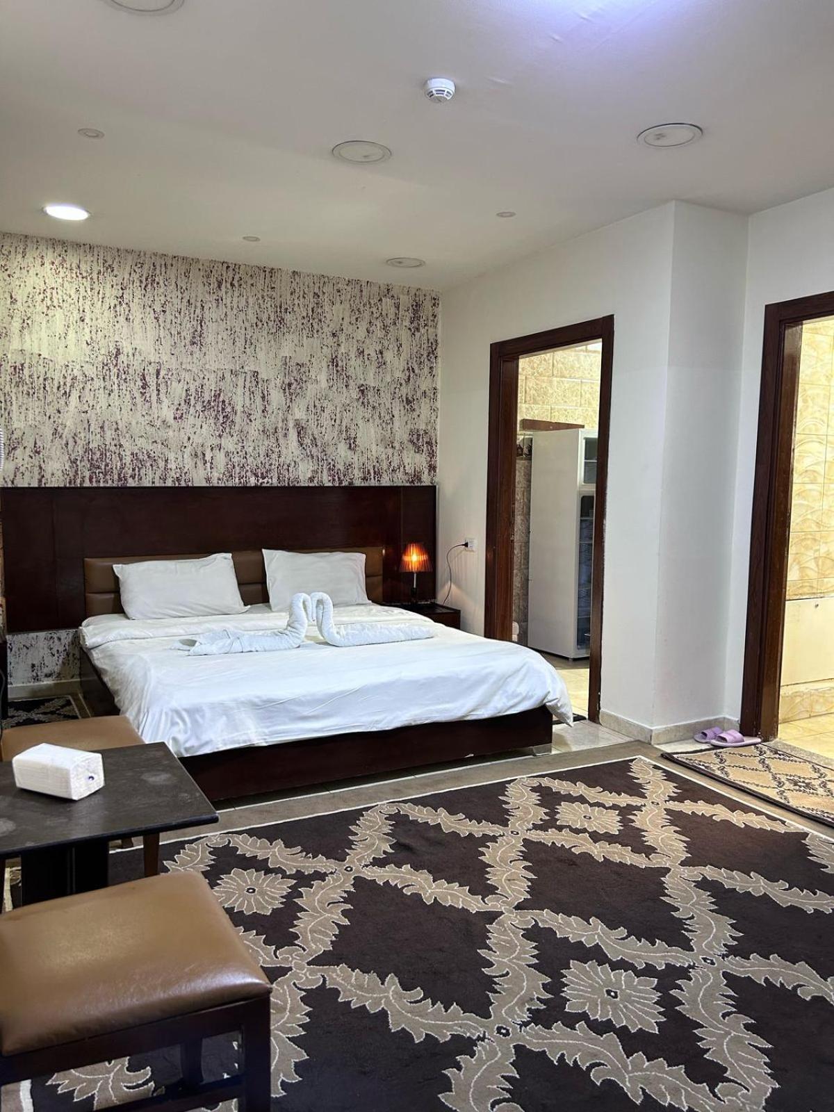 Robou Al Sharq Aparthotel Ammán Kültér fotó